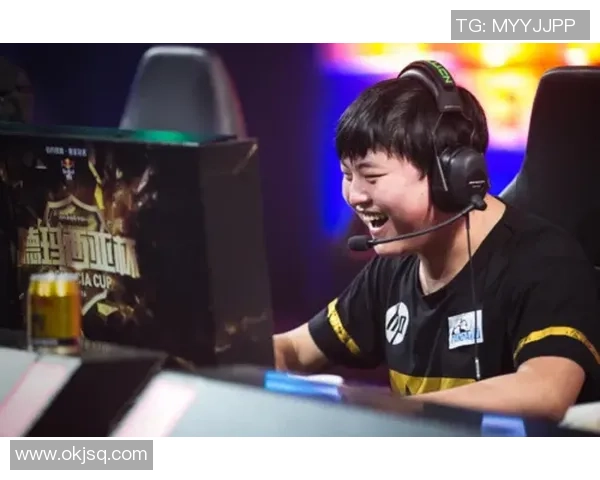 刘丽独家分享英雄联盟游戏心得与技巧助你提升段位和战斗策略